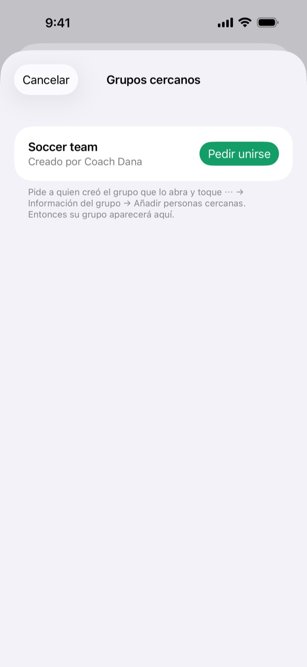 Grupos cercanos con Soccer team, creado por Coach Dana, y un botón Pedir unirse.